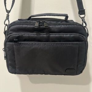 Lug Scoop Crossbody Bag Purse -  Black
